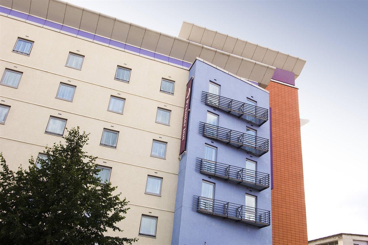 Premier Inn Sheffield City Centre Exterior foto