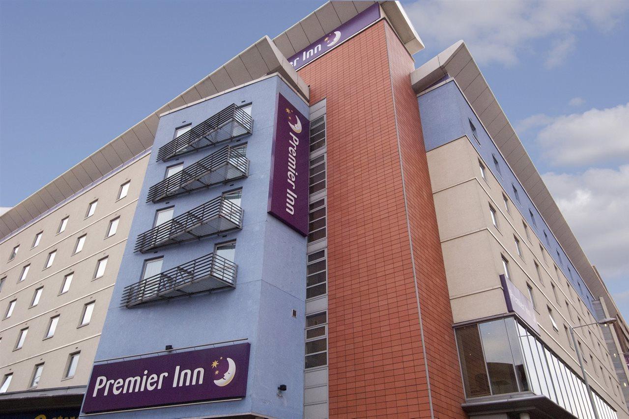 Premier Inn Sheffield City Centre Exterior foto
