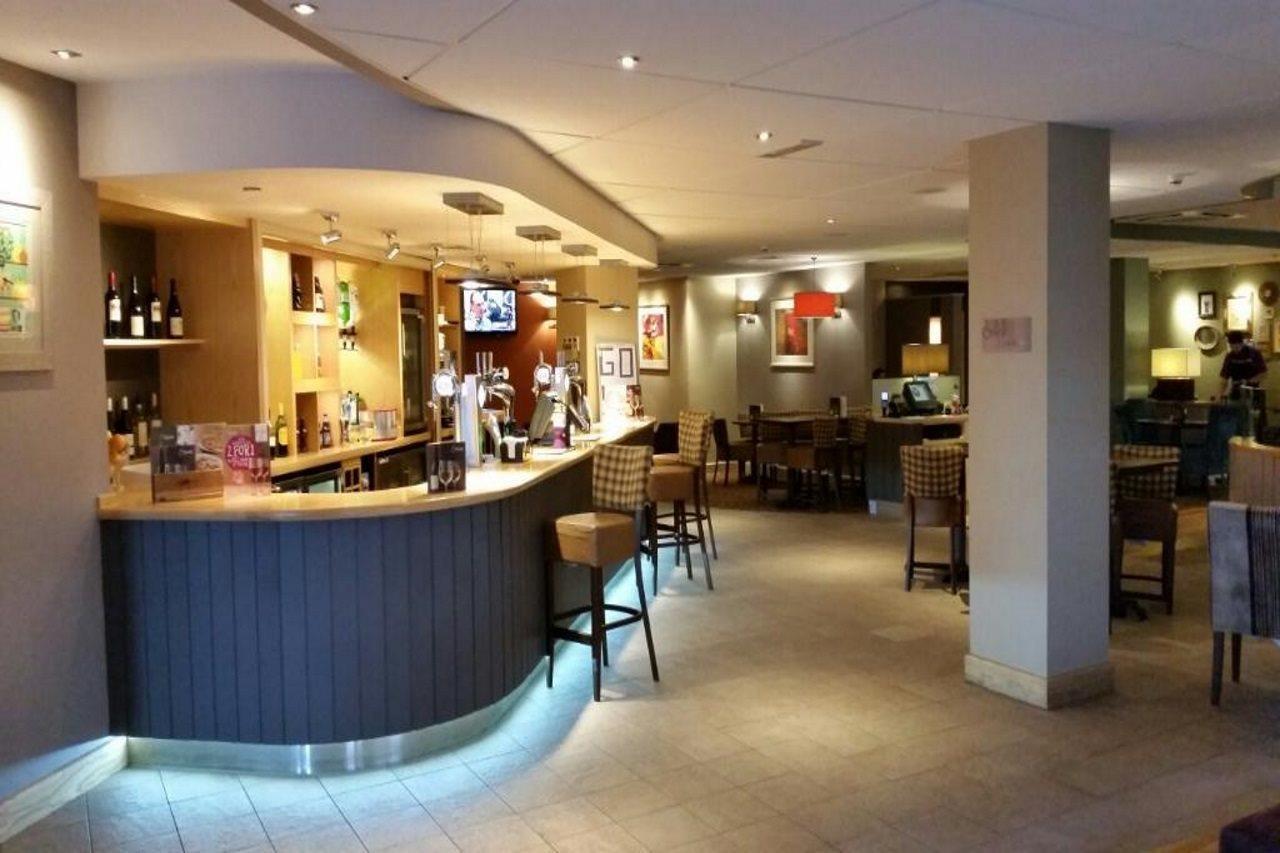 Premier Inn Sheffield City Centre Exterior foto